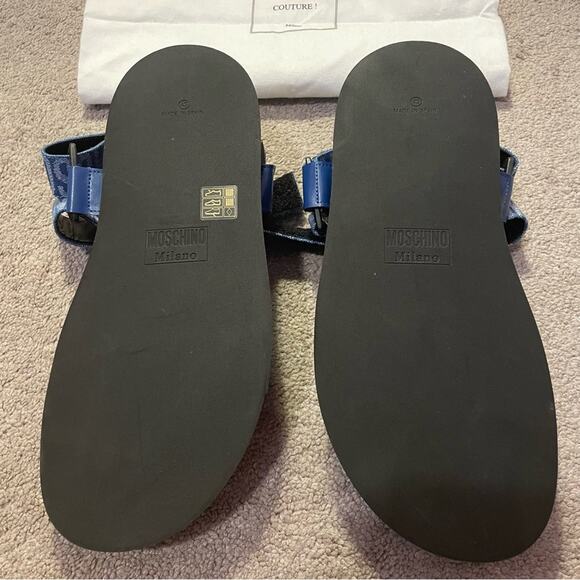 Moschino Logo Tape Platform Sandals - Picture 4 of 10